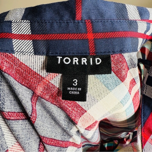 Torrid Poplin Collared plaid Shirt Dress - Picture 7 of 9